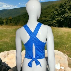 M Fabletics Fitness Tie-back Top